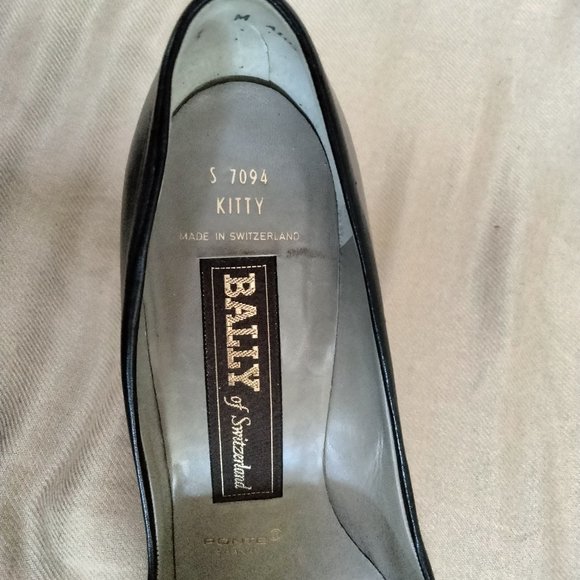 Gently Preloved genuine leather Bally of Switzerland Kitty Black heels size 7M - Picture 7 of 9